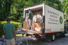 Moving and Downsizing Cleanouts in Eastpointe, MI